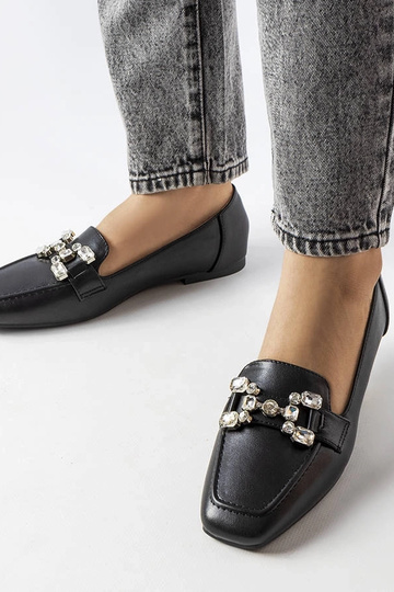 Mocassim feminino preto com zircônias, couro, bico quadrado, Marechal