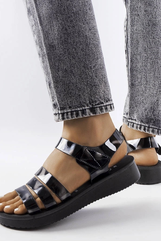 Sandálias de cunha de couro...