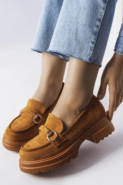 Mocassim marrom com sola Artista maciça