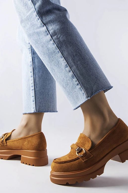 Mocassim marrom com sola Artista maciça