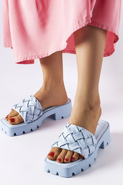 Chinelos Lora azul trator sola Chinelos Lora azul trator sola