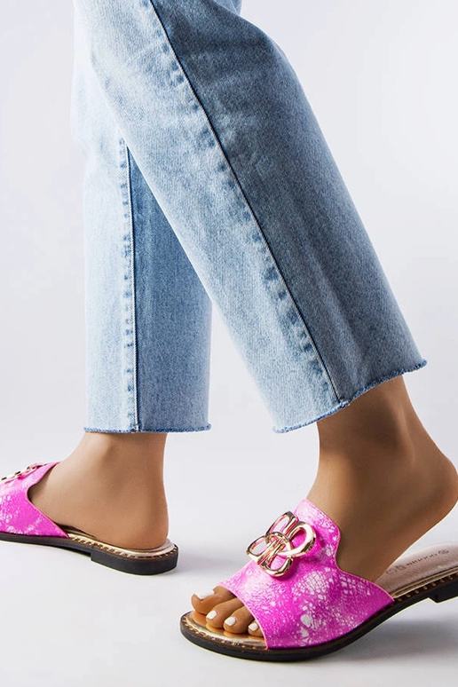 Chinelos femininos Lea rosa com fivela