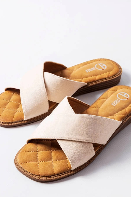 Chinelos cor areia, "Tiana"