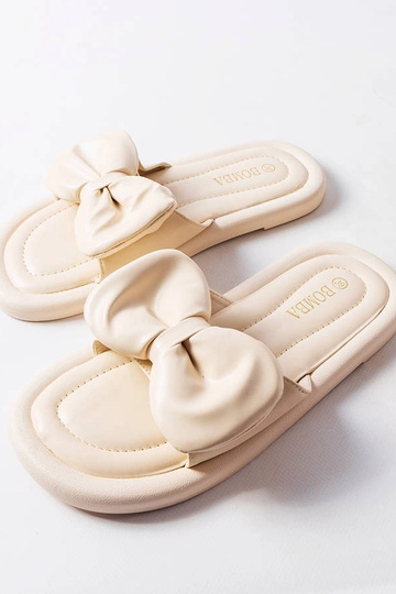 Chinelo bege com laço Lende 2