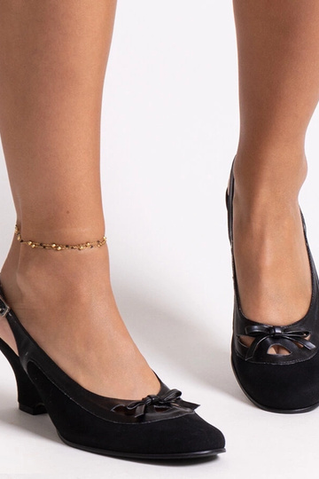 Sapatos femininos pretos