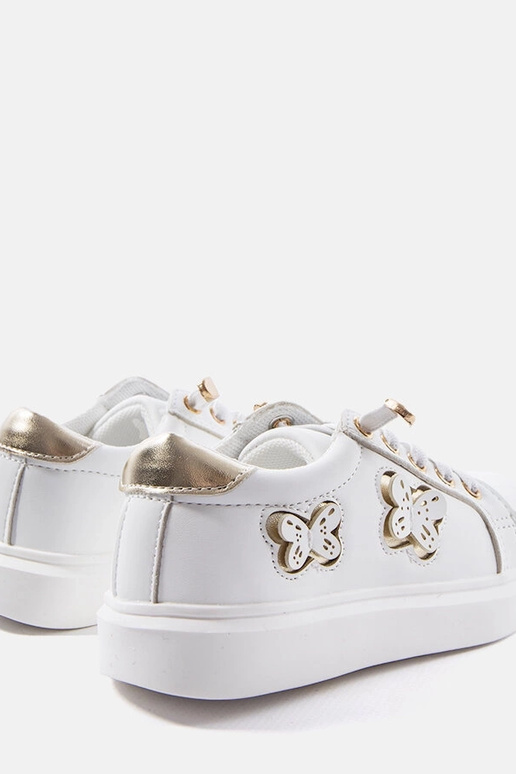 Tênis brancos decorados com... Tênis brancos decorados com...