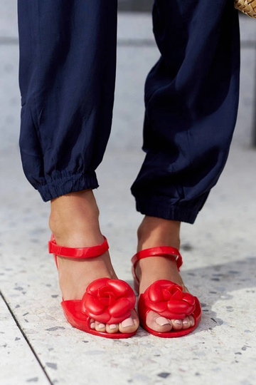 Sapatilhas vermelhas com flor Lucchese 2