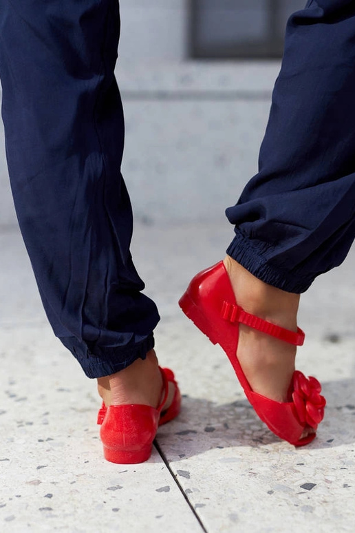 Sapatilhas vermelhas com flor Lucchese