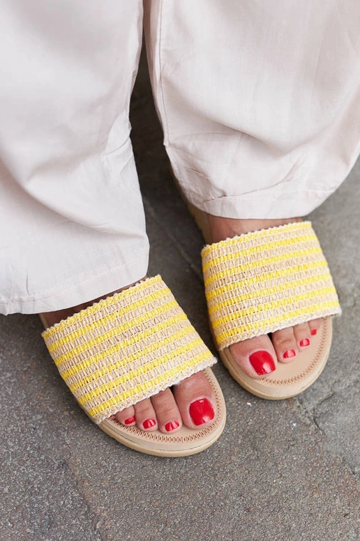 Capovalle Amarelo Trançado Chinelos Capovalle Amarelo Trançado Chinelos