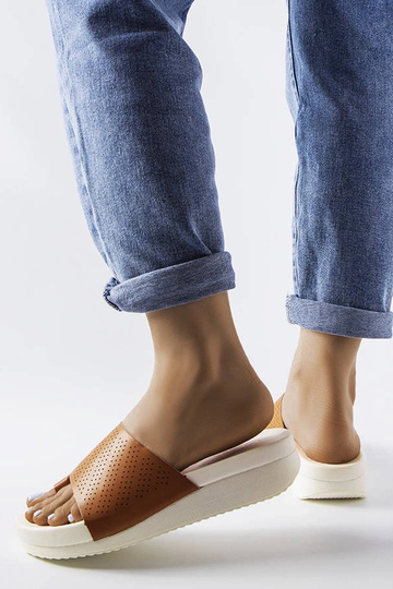 Sandálias Wedge Monferrato... 2