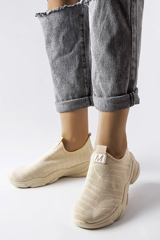 Tênis esportivo feminino de tecido...