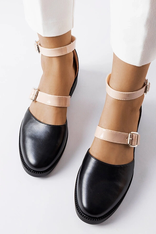 Sapatilhas pretas Josiane com fivela Sapatilhas pretas Josiane com fivela