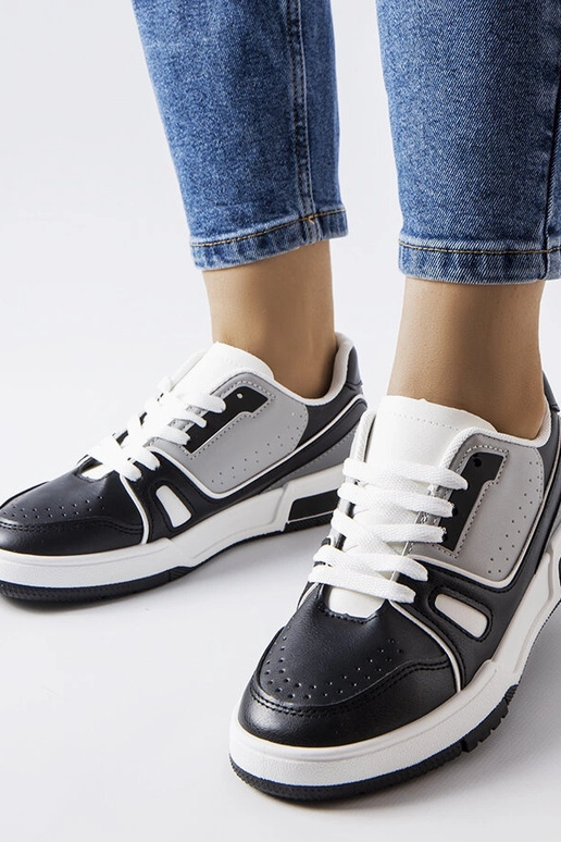 Tênis esportivo Willson preto