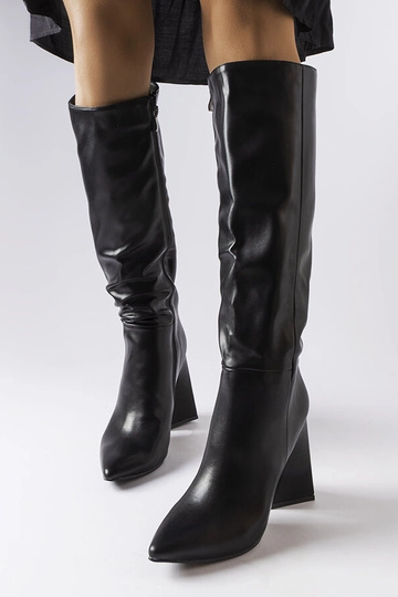 Botas de cano longo pretos com salto, "Medicina"
