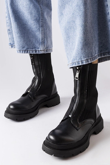 Botas pretas Napolitani