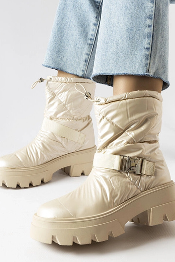 Botas de neve bege envernizadas Ambretta