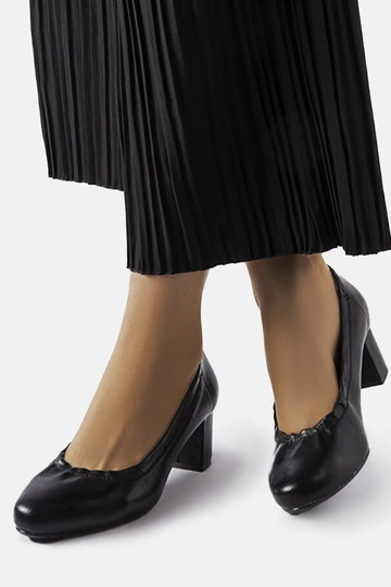 Sapatos Ploufe pretos com salto bloco