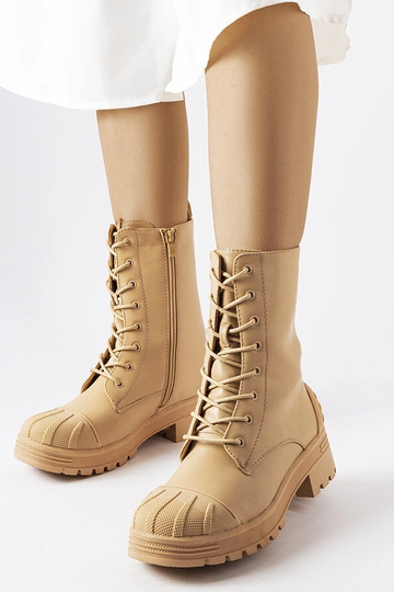 Botas de trabalho em tons...