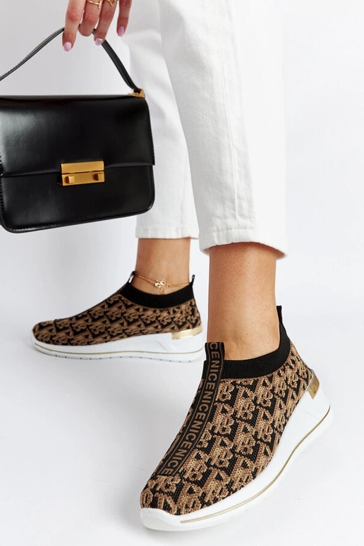 Sapatos Slip On Tartano Preto e Marrom