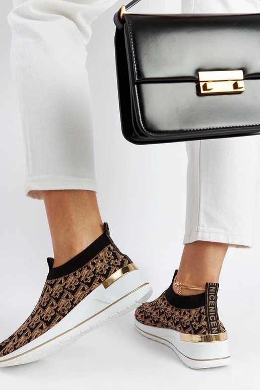 Sapatos Slip On Tartano Preto e Marrom