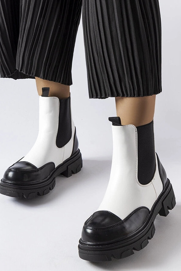 Botas Albany pretas e brancas sem cadarço