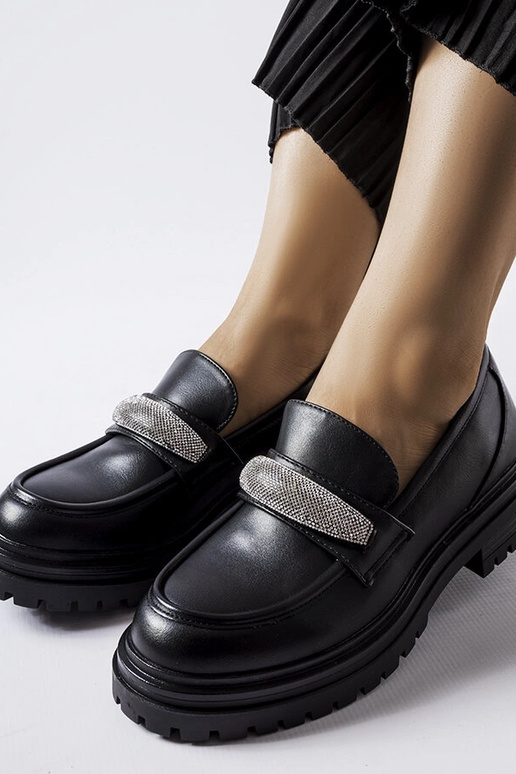 Mocassins pretos Hartford com strass
