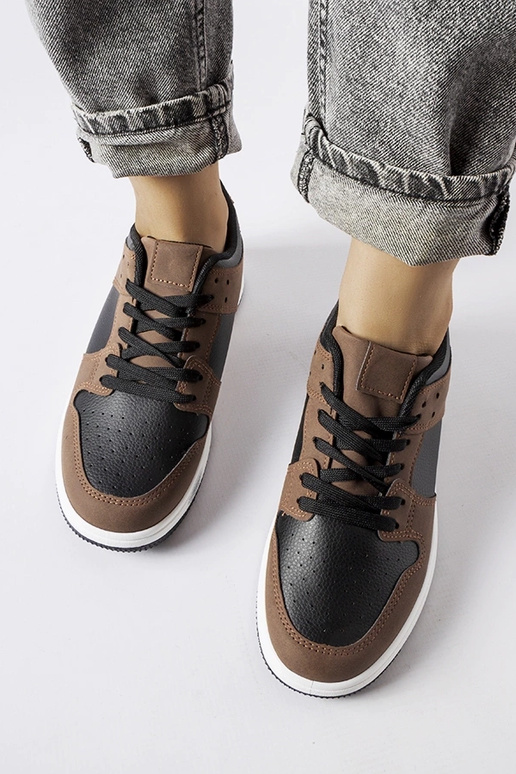 Tênis Jacqueline marrom e preto