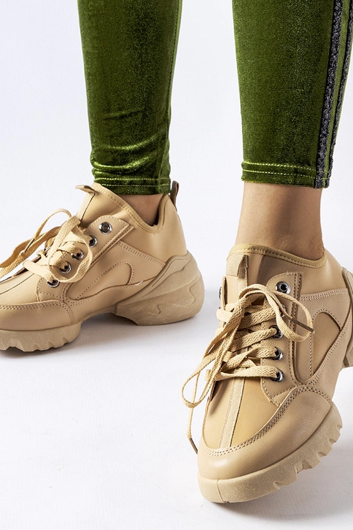 Tênis esportivos bege escuro com cano...