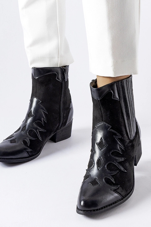 Botas de cowboy pretas com salto...