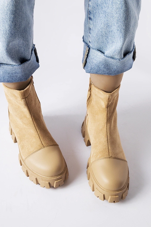 Botas de trabalho de camurça na cor...