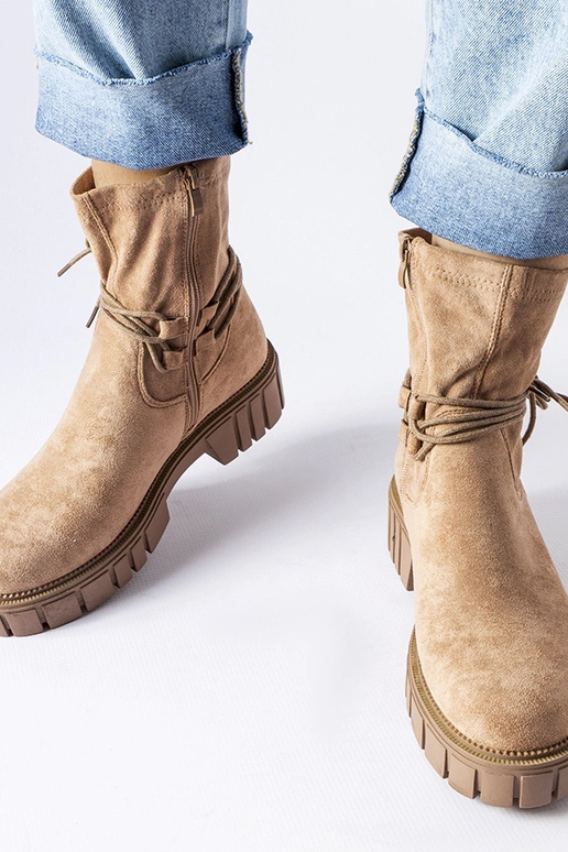 Botas de cano curto bege com...