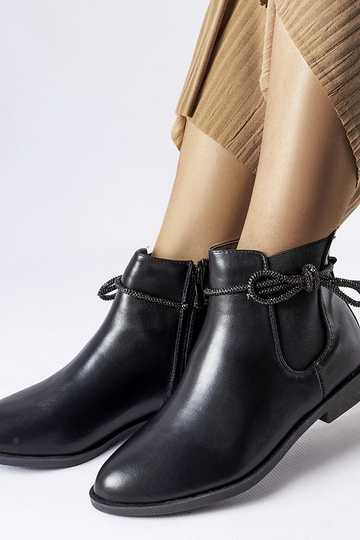 Botins clássicos pretos com... 2