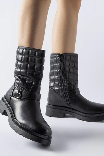 Botas de cano curto acolchoadas pretas Bluffs