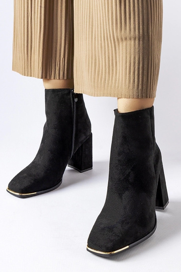 Botas pretas Cheney salto...