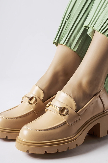 Sapatos de salto na cor areia, "Fabrizio" 2