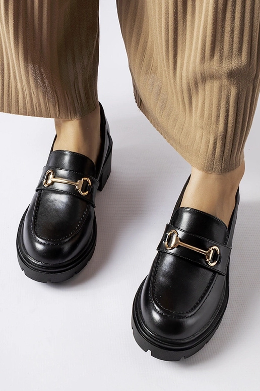 Sapatos pretos de salto alto da Fabrizio