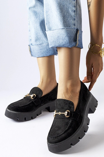 Mocassim preto com fivela e strass Gaiola
