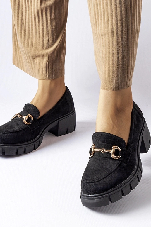 Sapatos pretos de salto alto Irmina