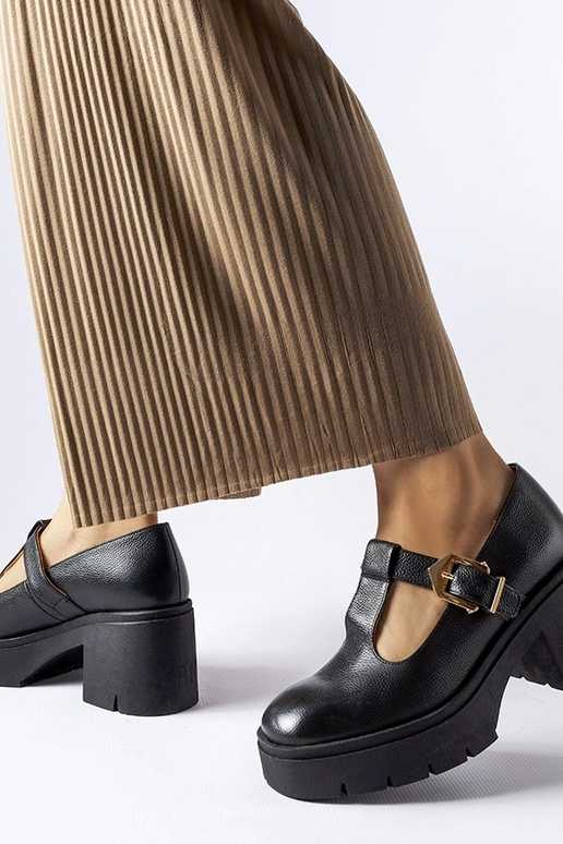 Sapatos de couro pretos, "Karino"