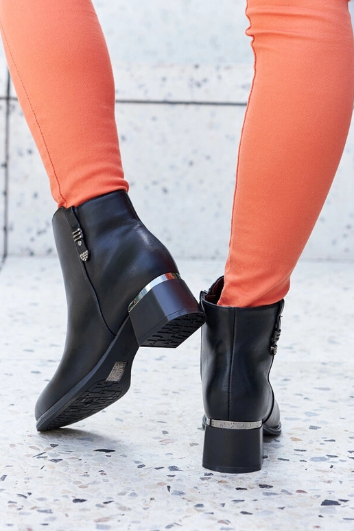 Botins pretos de couro ecológico com...