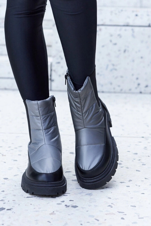 Botas de neve isoladas cinza Galvani