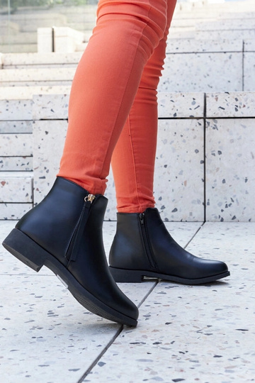 Botas rasas isoladas Paien...