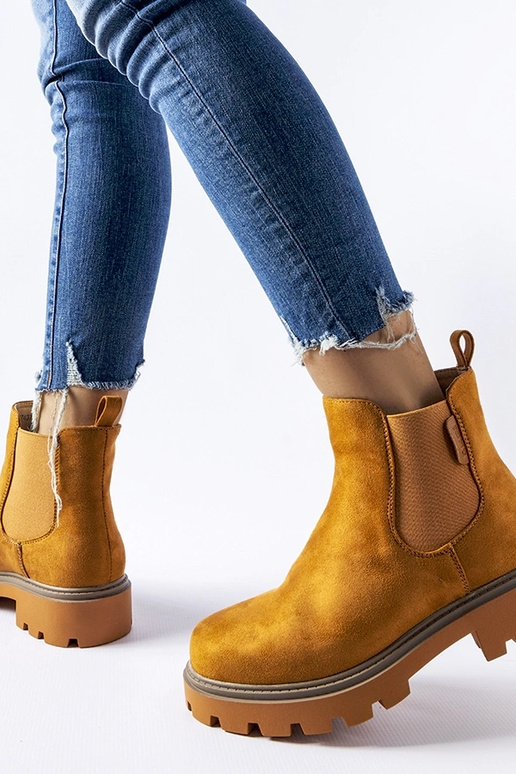 Botas de cano curto marrons com...