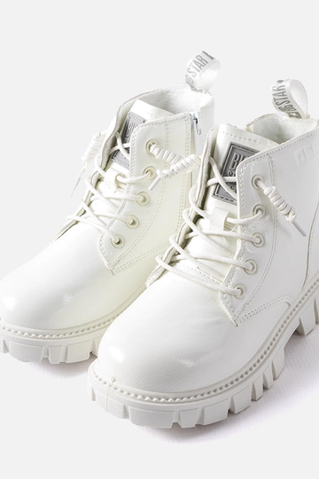 Botins brancos envernizados, “Big Star MM374142” 2