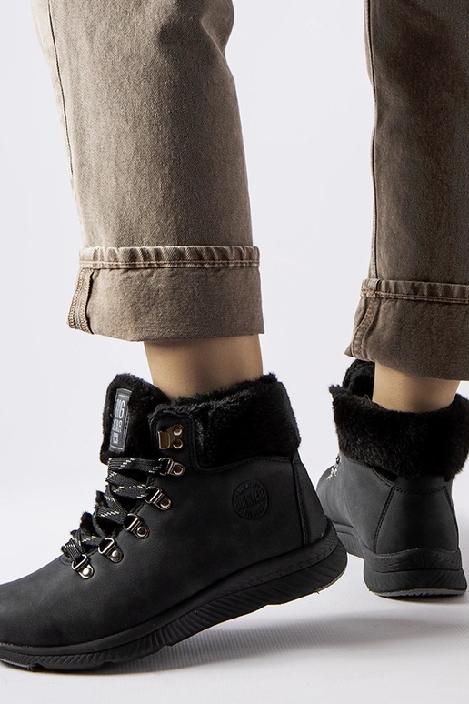 Botas pretas Big Star isoladas MM274488