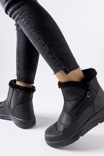Botas de neve Judithe pretas com isolamento e zíper 2
