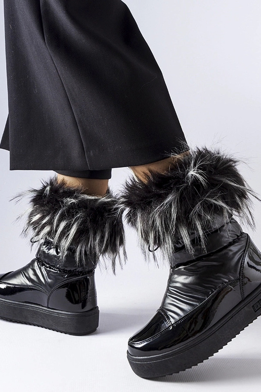 Botas de neve pretas com isolamento...