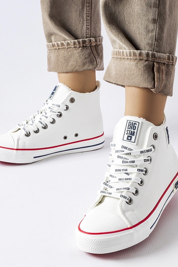 Tênis Big Star KK274597 branco com isolamento