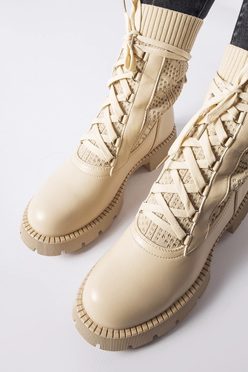 Botas meia bege vazadas Portico 2