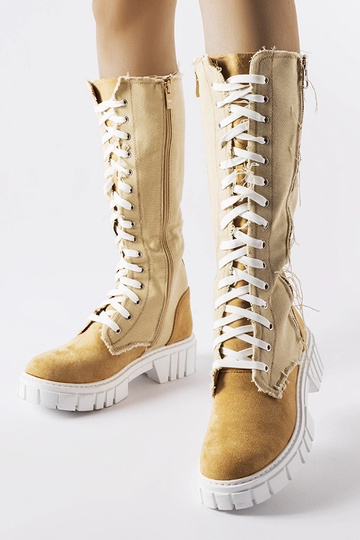 Botas altas de inverno em...